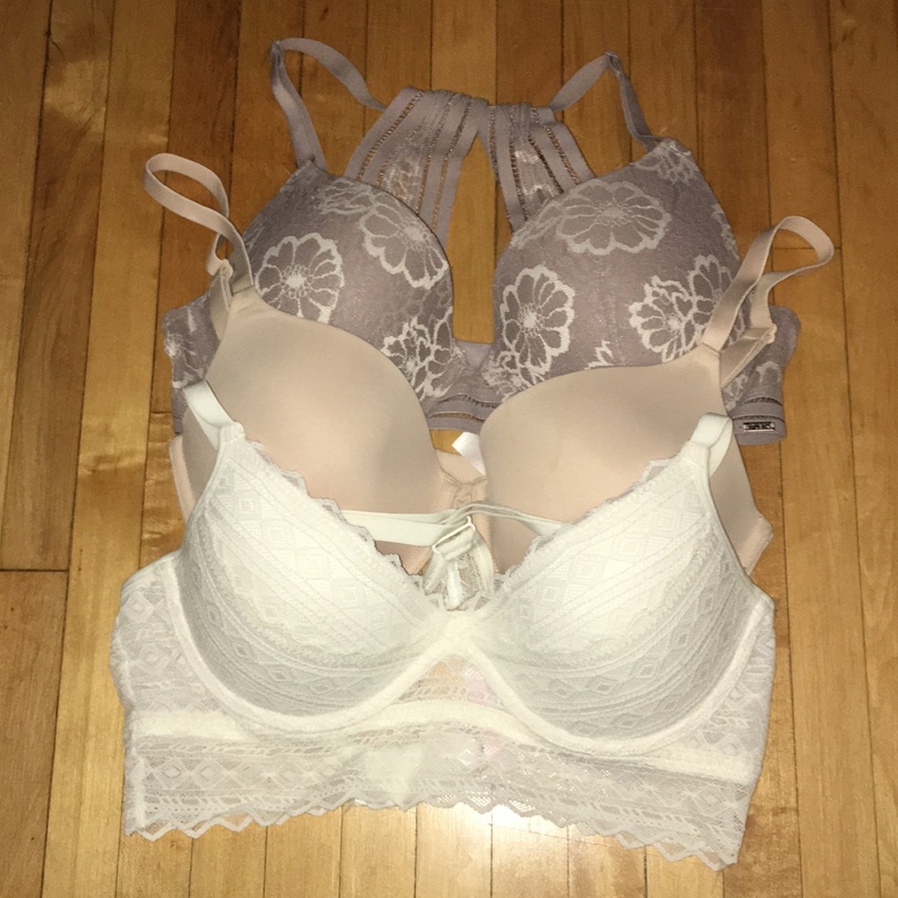 PINK VS Neutral Colored Bra’s